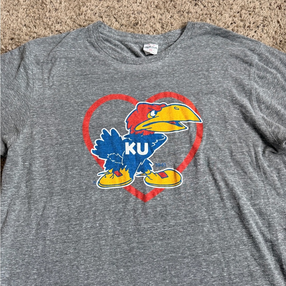 Charlie Hustle Kansas Jayhawks KU T-Shirt XL Warhawk
